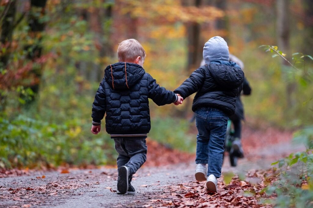 Francesco Tonucci: "La scuola deve ascoltare, non essere ascoltata. E le famiglie abbiano fiducia nei bambini"