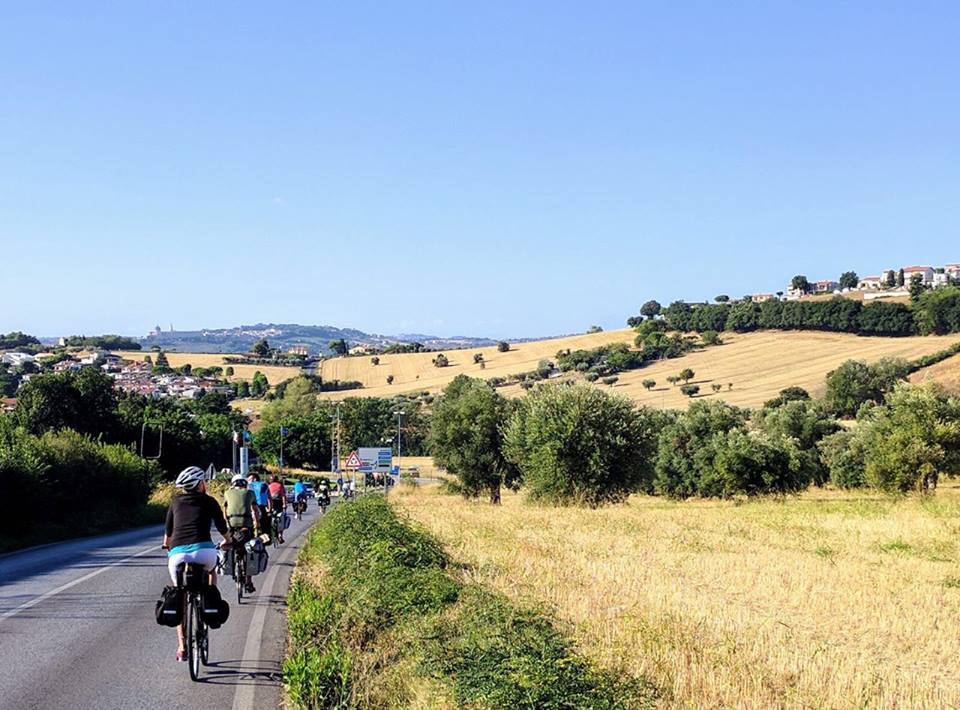 Bike Tour della Decrescita: un invito fuori confine