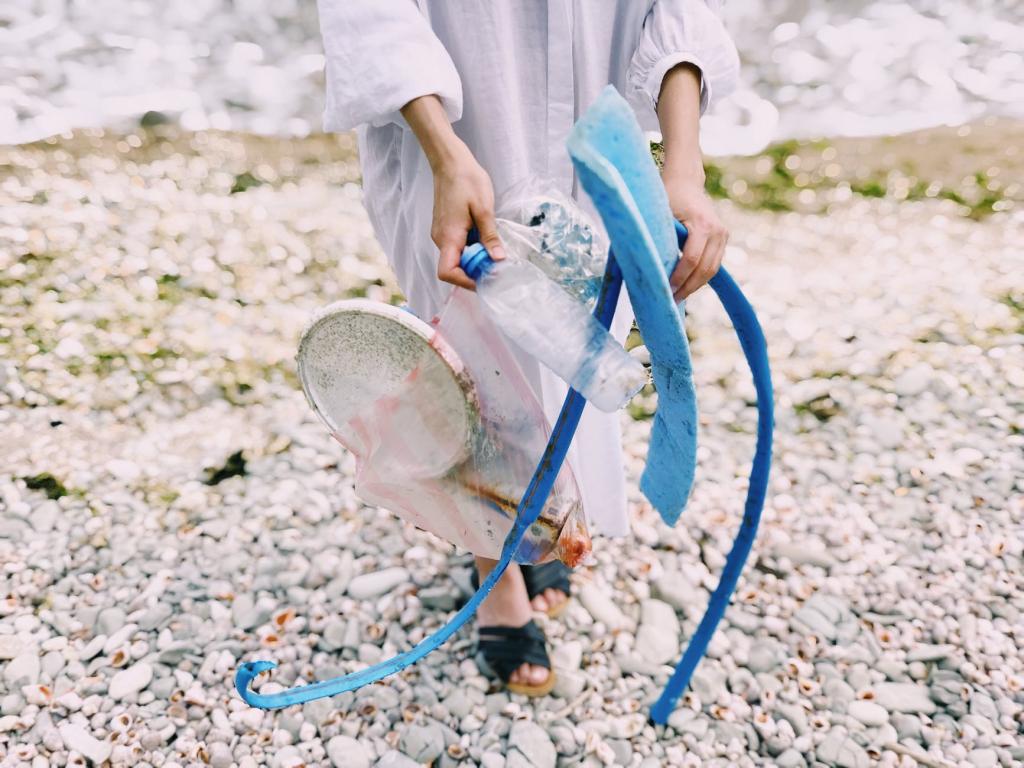 divieto di plastica piemonte campagna inquinamento mari 1545387057