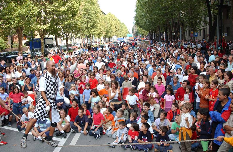 just for joy street art festival teatro di strada 1538121657