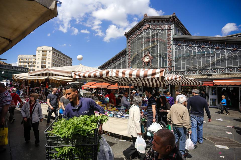 mercato dei poeti torino luogo vendere comprare poesia 1557487946