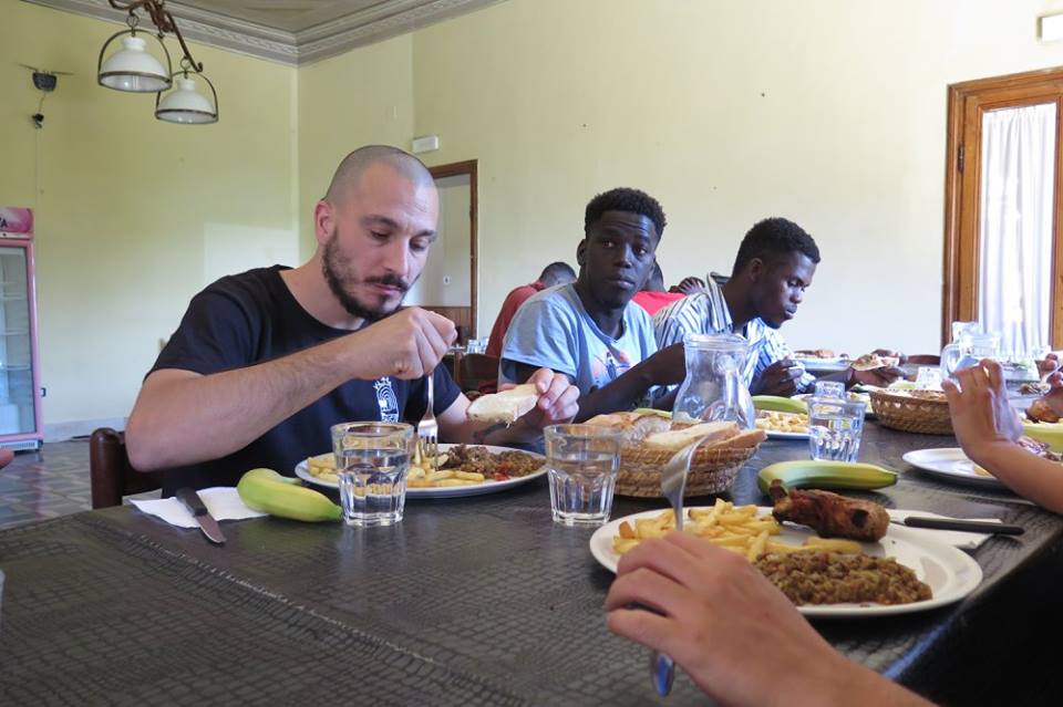 partita inizio stand up for africa 1503914451