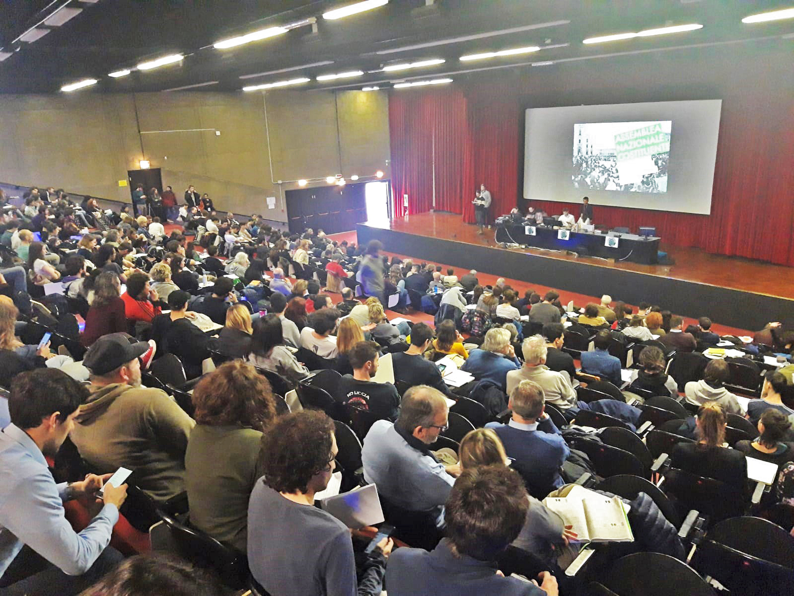 C’è qualcosa di nuovo oggi nell’aria. Sull’assemblea nazionale di Fridays for Future