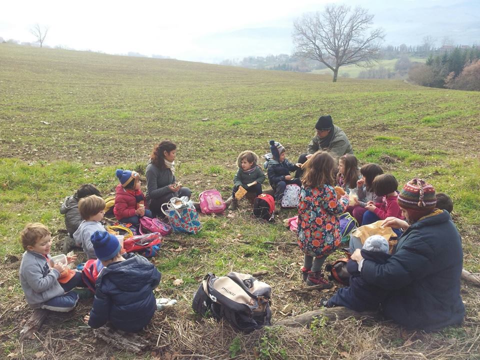 racconti asilo nel bosco open day campi estivi 1498147175