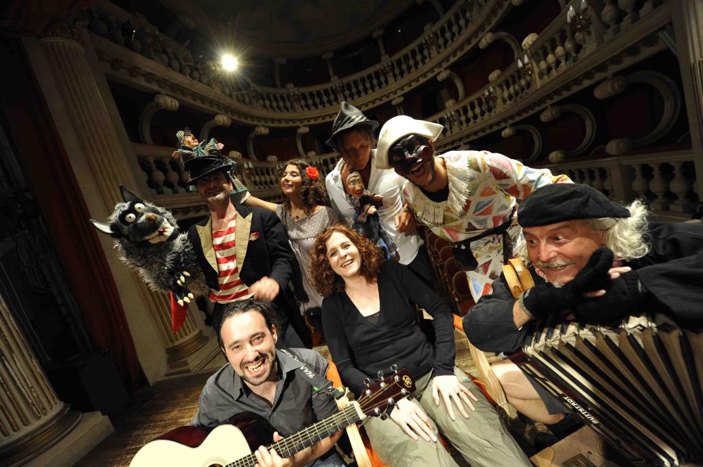 scuola teatro nata compagnia 1506509775